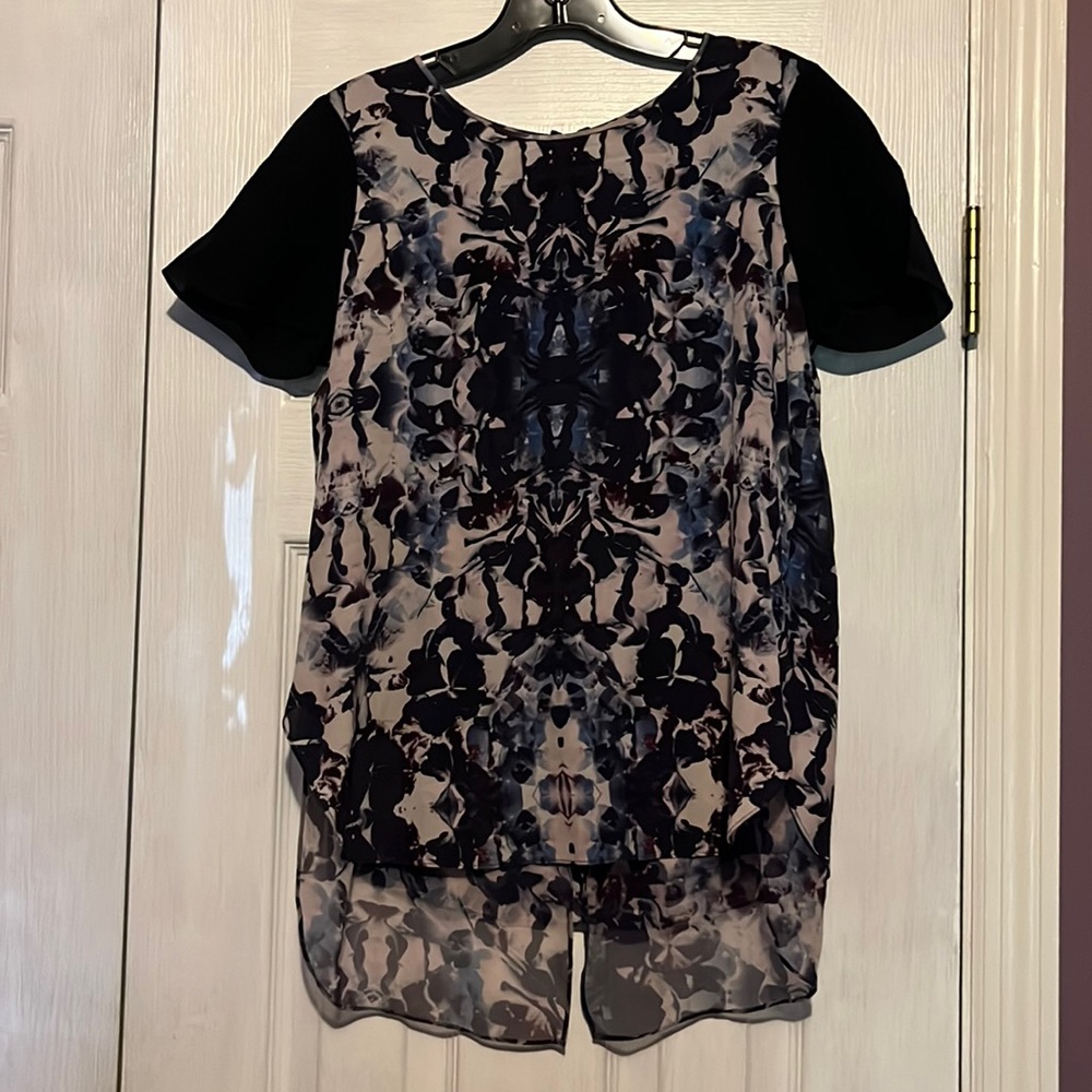 Rebecca Taylor silk chiffon abstract print high low hem blouse!